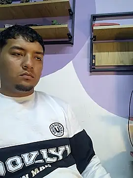 kn1ghtpanther_ - Kn1ghtpanther_'s free webcam - UK Sex Cams