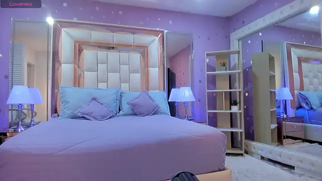 goldentemptation_ - Goldentemptation_'s free webcam - UK Sex Cams