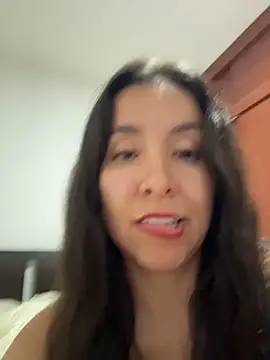 emely_sexx20 - Emely_sexx20's free webcam - UK Sex Cams