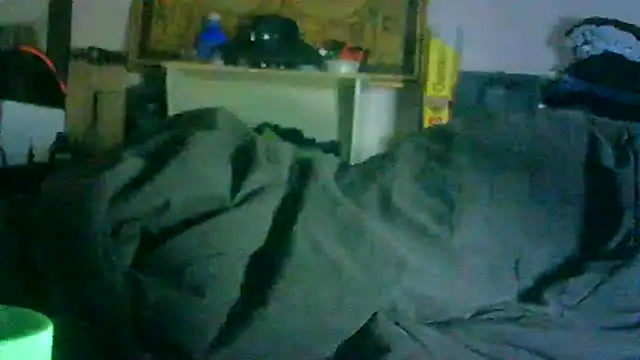 guapan3s3_fir3 - GUAPAN3S3_FIR3's free webcam - UK Sex Cams