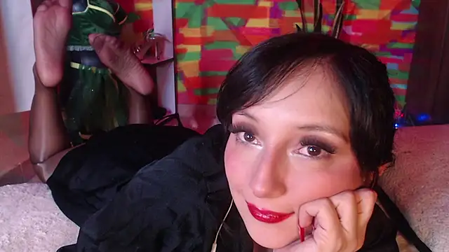 scarlatsultry - ScarlatSultry's free webcam - UK Sex Cams