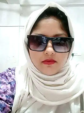 nusrat-n - Nusrat-N's free webcam - UK Sex Cams