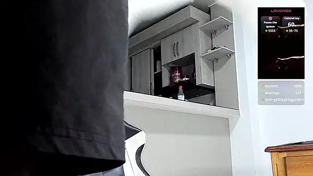 YeremiBrowm's live cam