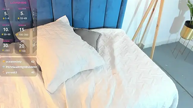 _jamiila (F milf) - Tit wank 🍒💦