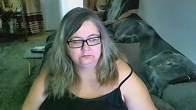 sex2 (F mature) - naked, squirt