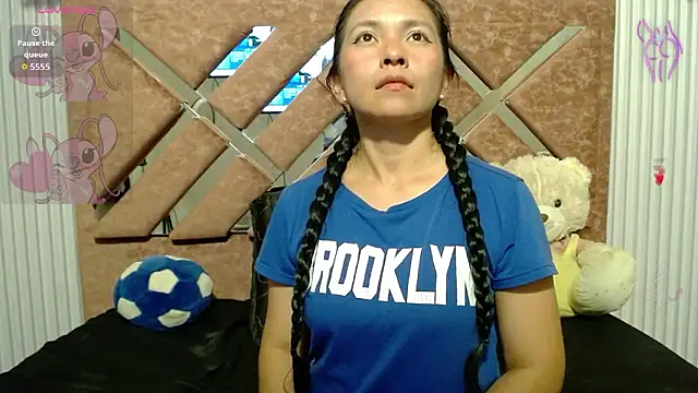 chloe16_ - Chloe16_'s free webcam - UK Sex Cams