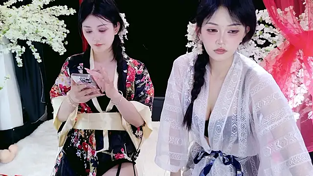 Banana-Milk69 Live Webcam on Stripchat