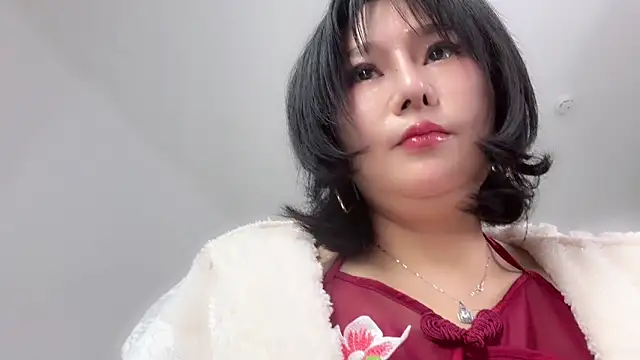 美女keke99999在线直播