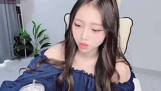 美女Yukiy8877在线直播