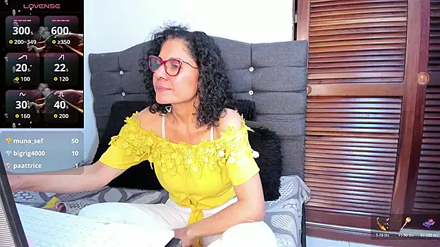 antonella_rizzo01 - Antonella_Rizzo01's free webcam