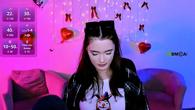 liana_kisses - Liana_kisses's free webcam - UK Sex Cams