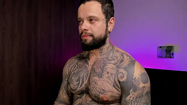 natevillage - Natevillage's free webcam - UK Sex Cams