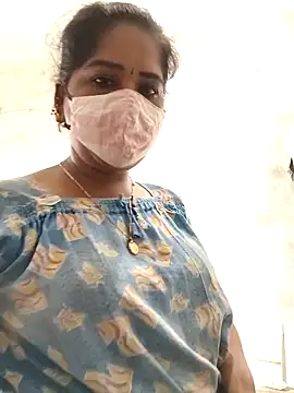 maaliiiponutamil - MaaliiiPonuTamil's free webcam - UK Sex Cams