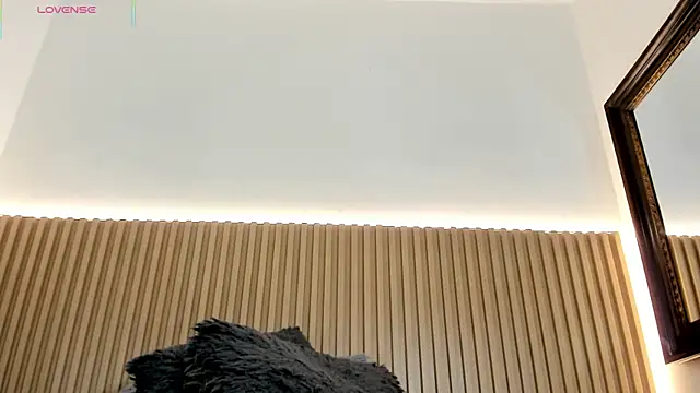 annie_paradise17 - Annie_paradise17's free webcam - UK Sex Cams