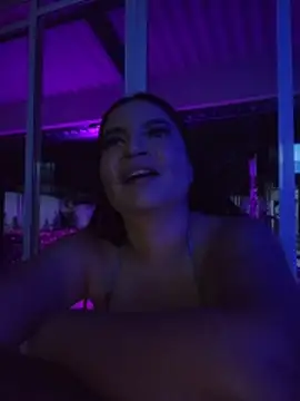 pretty_julieta - Pretty_Julieta's free webcam - UK Sex Cams