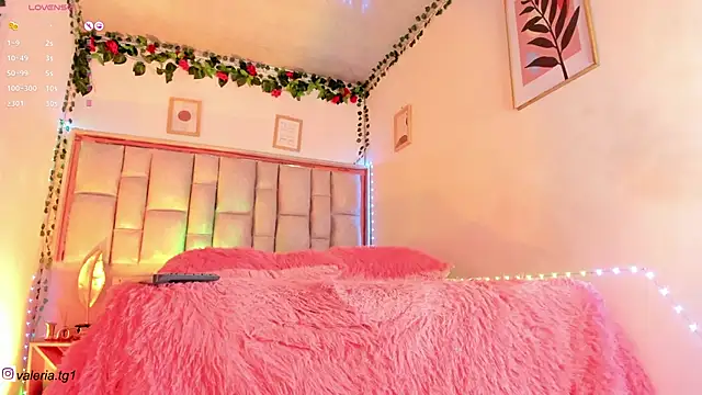 Valeria_Thompson1 live sex cam