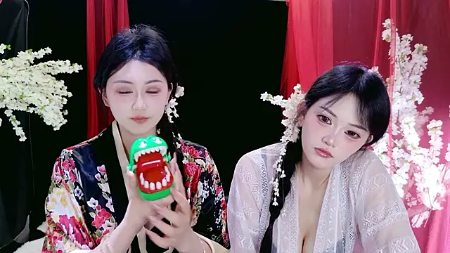 banana-milk69 - Banana-Milk69's free webcam - UK Sex Cams