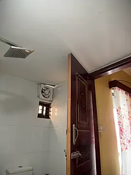 thecatfishh - Thecatfishh's free webcam - UK Sex Cams