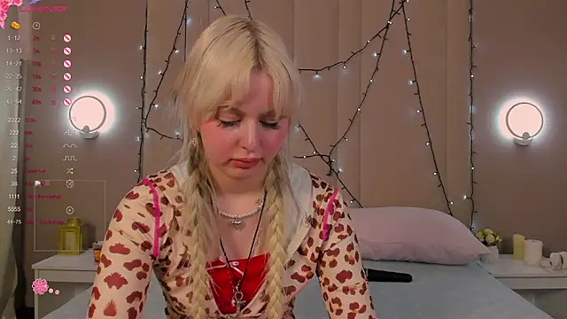 adelesilvy - AdeleSilvy's free webcam - UK Sex Cams