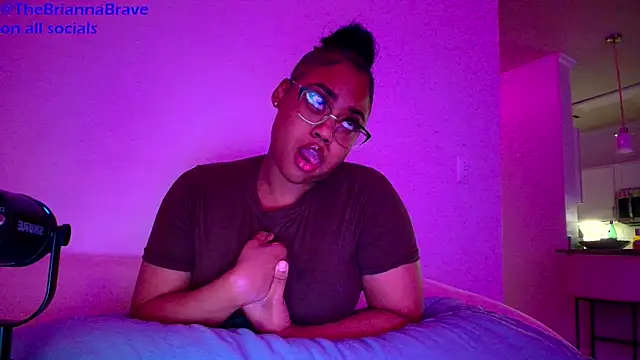 BriannaBrave webcam
