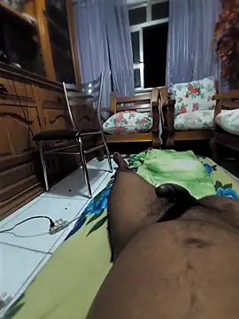 redsnakerj - Redsnakerj's free webcam - UK Sex Cams