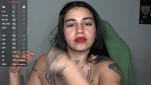 val_bardot - Val_bardot's free webcam - UK Sex Cams