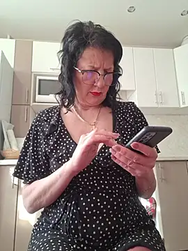 LaliaMia live cam profile