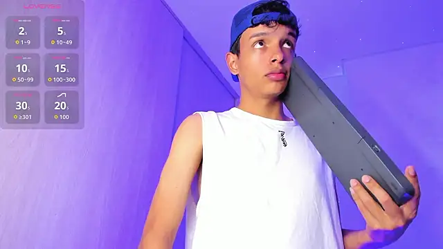 Maxfrost1 live sex cam