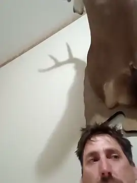 Clint12344 live sex cam