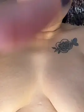 Rosy_BabyDoll live cam