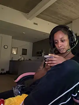 Your_Paris live sex cam