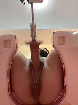 美女Nicole77-baby在线直播