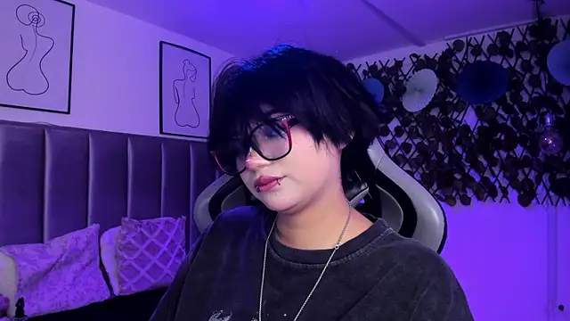 kitty_gang (F teen) - You will see my pussy so wet! CUM 💦