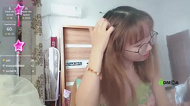 Lili_666 live sex cam