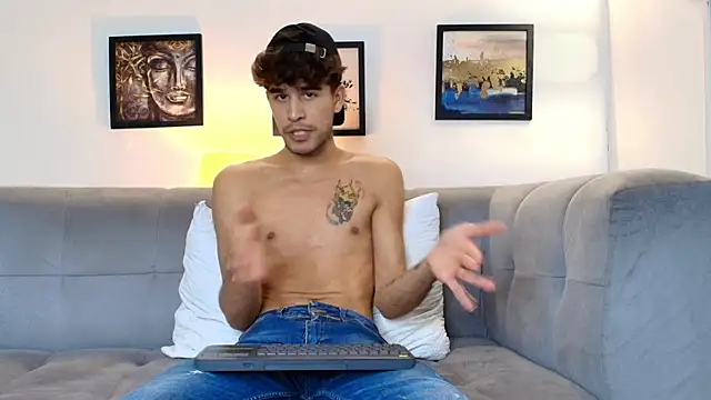 pretty_cock1 - PRETTY_COCK1's free webcam - UK Sex Cams