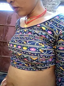 Webcam Model (Monika_thakurr)  is live.Free join now!