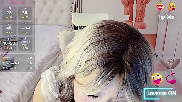 美女zhnlky在线直播