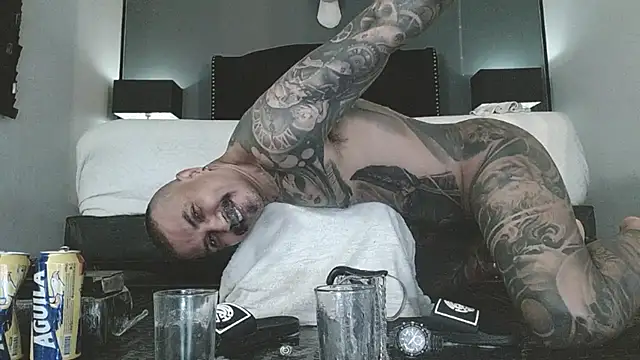 danilog515's live cam