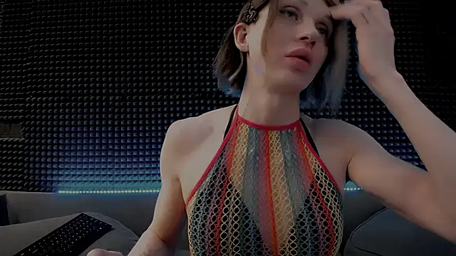 hardy_green (T milf) - Show butt