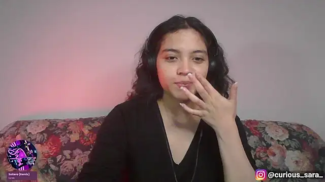 _curiouskitten_ (F teen) - stripteasee