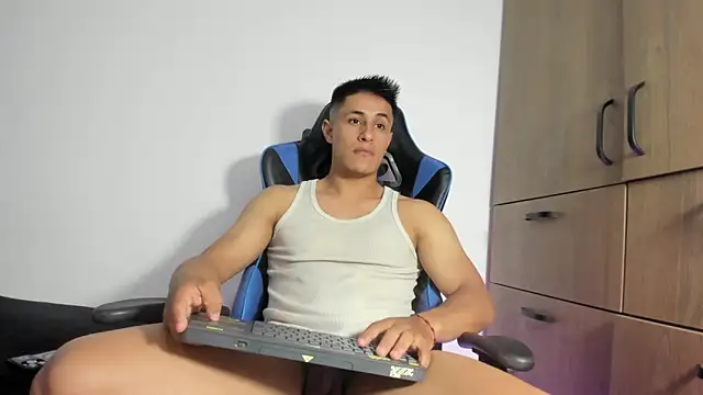 d_dorman - D_dorman's free webcam - UK Sex Cams