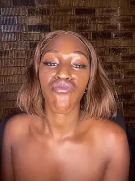 sp1cy_mommy - SP1CY_MOMMY's free webcam - UK Sex Cams