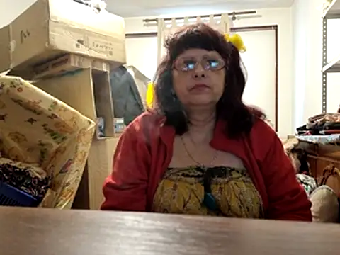 Samantha_Squirt@xh live sex cam