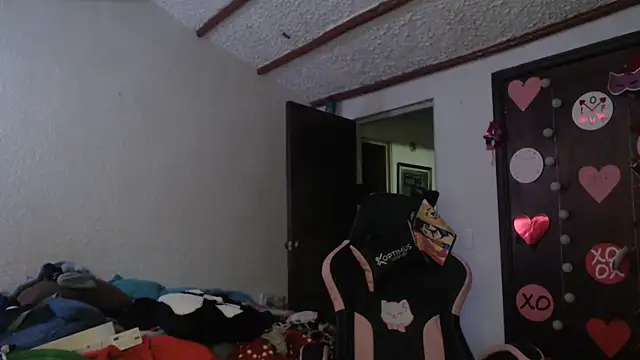 lucifernandasw - LucifernandaSw's free webcam - UK Sex Cams