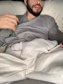 givemeabreak34 live cam