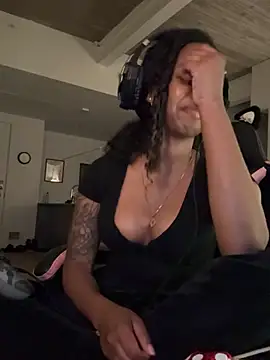 Your_Paris from StripChat is Freechat