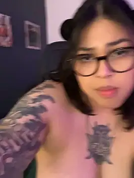 miacanela_xo webcam