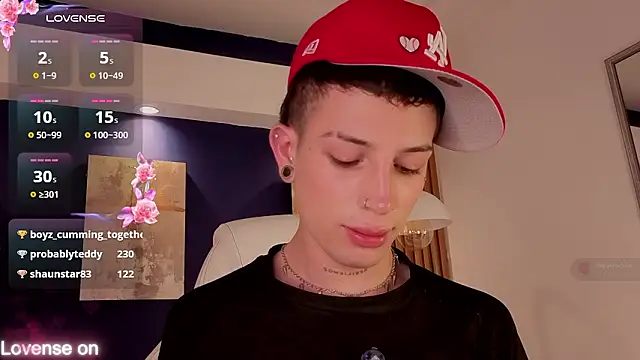 luca_prince_ (M twink) - Control toy lush x 3 minutes