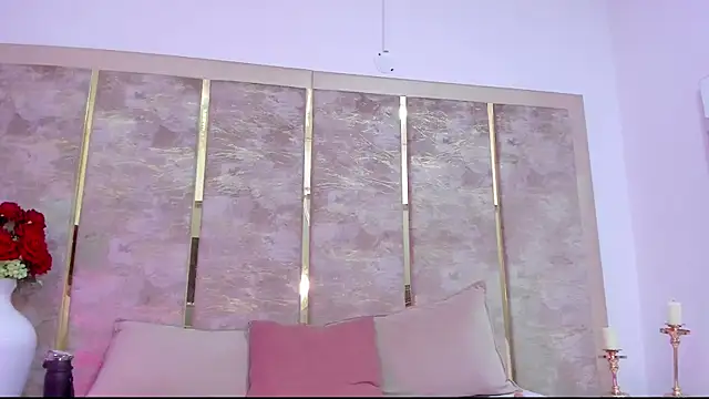 barbiemonet (F teen) - lick dildo