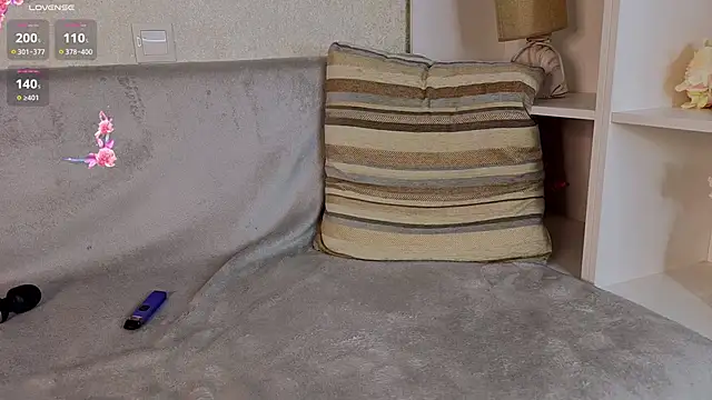 VinnieMaida live sex cam